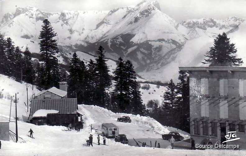 05 Ceuze Les Chalets et Hotels.jpg